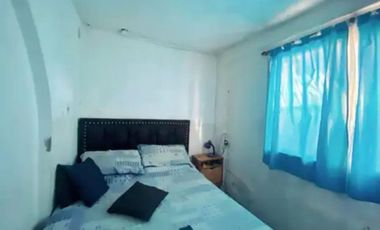 CASA 3 AMBIENTES CON JARDIN  LANUS O. OPRTUNIDAD!!