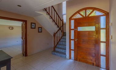 VENTA CASA 4 AMBIENTES ACANTILADOS GRAN PARQUE