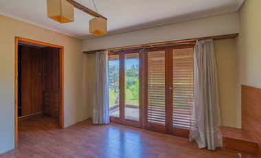 VENTA CASA 4 AMBIENTES ACANTILADOS GRAN PARQUE