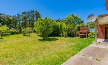 VENTA CASA 4 AMBIENTES ACANTILADOS GRAN PARQUE