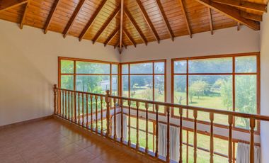 VENTA CASA 4 AMBIENTES ACANTILADOS GRAN PARQUE