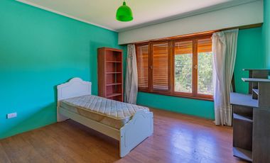 VENTA CASA 4 AMBIENTES ACANTILADOS GRAN PARQUE