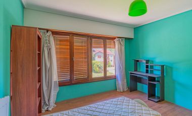 VENTA CASA 4 AMBIENTES ACANTILADOS GRAN PARQUE