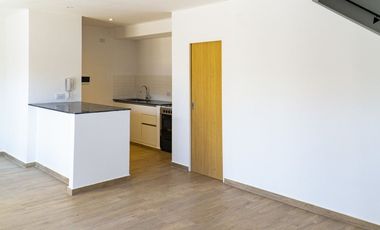 Duplex 3 dormitorios en VENTA City Bell