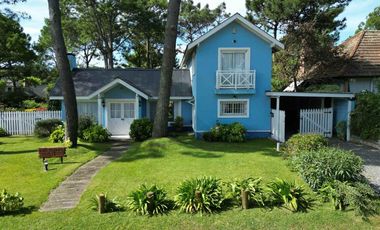 CASA EN VENTA EN PINAMAER