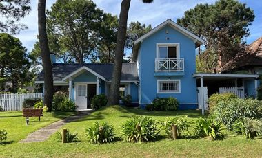CASA EN VENTA EN PINAMAER