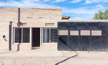 LOCAL EN ALQUILER - CENTENARIO