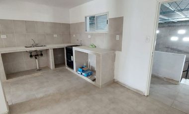 VENTA GALPÓN, LOCAL y DPTO CON 3 DORMITORIOS