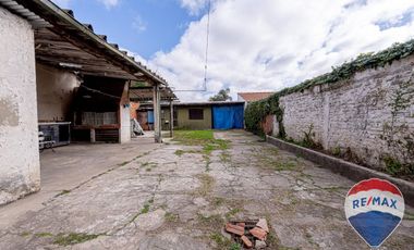 CASA 5 AMB, 8.66 x 37 C/COCHERA Y JARDÍN.