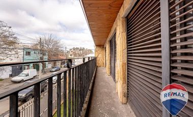 CASA 5 AMB, 8.66 x 37 C/COCHERA Y JARDÍN.