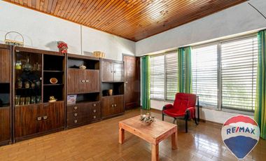 CASA 5 AMB, 8.66 x 37 C/COCHERA Y JARDÍN.