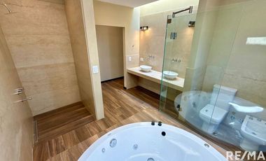 Casa a estrenar en Riberas Puertos a la laguna