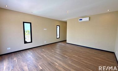 Casa a estrenar en Riberas Puertos a la laguna