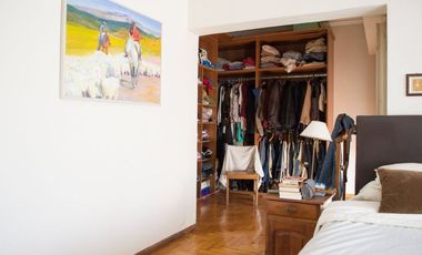CASA 5 DORMITORIOS EN CENTRO DE CAÑUELAS