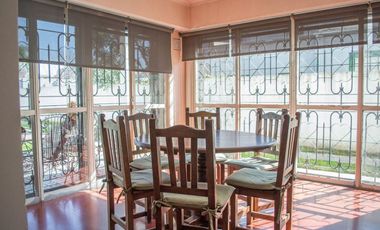 CASA 5 DORMITORIOS EN CENTRO DE CAÑUELAS