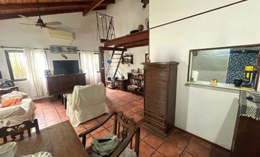 VENTA CASA 2 DORMITORIOS - LOGARITMO-APTO CREDITO.