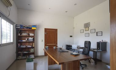 Casa 4 ambientes en venta en Ibarlucea