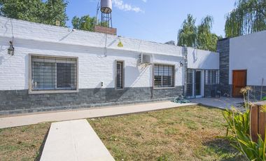 Casa 4 ambientes en venta en Ibarlucea