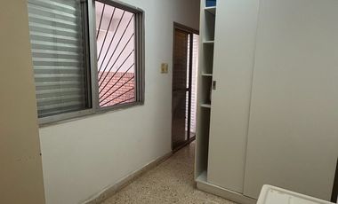 Venta de Casa 4 Dormitorios, Pileta y Quincho