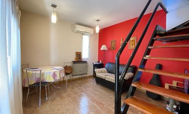 Duplex 2 ambientes y 1/2 con cochera -V. Madero