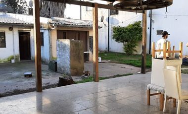 Departamento 3 amb Casa Local Garage