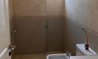 Departamento 3 amb Casa Local Garage