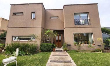 Alquiler anual casa amoblada Sta Teresa Villanueva