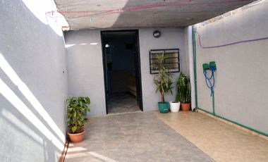 VENTA PH INDEPENDIENTE 3 AMB. C/COCHERA SARANDI