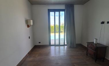 BARRIO EL CANAL UNA PLANTA C/AMARRA