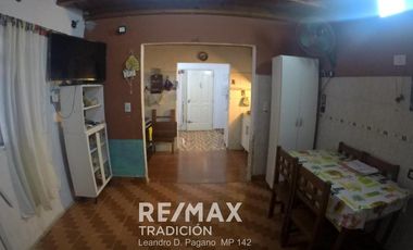 CASA EN VENTA Y HAB CON BAÑO PRIVADO  BARRANQUERAS