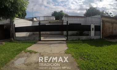 CASA EN VENTA Y HAB CON BAÑO PRIVADO  BARRANQUERAS