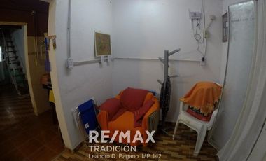 CASA EN VENTA Y HAB CON BAÑO PRIVADO  BARRANQUERAS