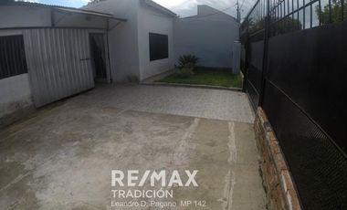 CASA EN VENTA Y HAB CON BAÑO PRIVADO  BARRANQUERAS