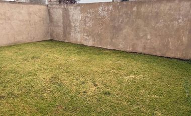 CASA EN VENTA GLEW 2 AMBIENTES