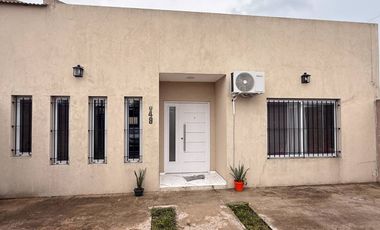 CASA EN VENTA GLEW 2 AMBIENTES