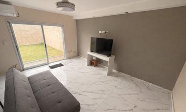CASA EN VENTA GLEW 2 AMBIENTES