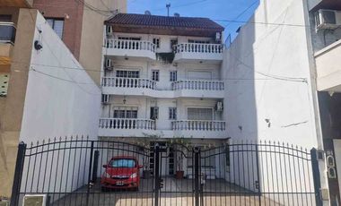 Venta Depto. 2 Amb con Coch y Altillo-Avellaneda