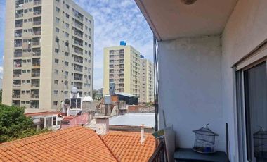Venta Depto. 2 Amb con Coch y Altillo-Avellaneda