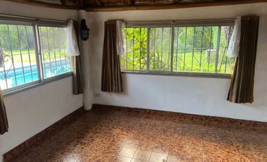 CASA QUINTA QUINCHO BARRIO MONTECARLO, DEL VISO