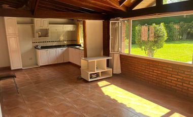 CASA QUINTA QUINCHO BARRIO MONTECARLO, DEL VISO