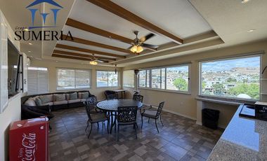 Casa en Renta Amueblada de 4 Recámaras con Vista al Campo de Golf