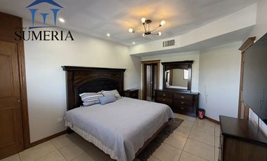 Casa en Renta Amueblada de 4 Recámaras con Vista al Campo de Golf