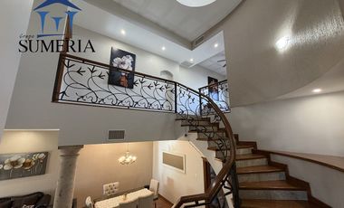 Casa en Renta Amueblada de 4 Recámaras con Vista al Campo de Golf