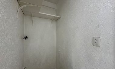 JUNTO A LOS ENCINOS CASA EN CONDOMINIO EN RENTA