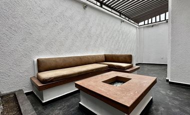 JUNTO A LOS ENCINOS CASA EN CONDOMINIO EN RENTA