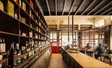 VENTA DE DERECHO DE LLAVES EDIFICIO GASTRONOMICO Y NOCTURNO