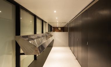 VENTA DE DERECHO DE LLAVES EDIFICIO GASTRONOMICO Y NOCTURNO