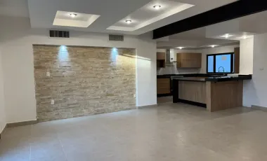 Casa en venta en Altozano la Nueva Laguna