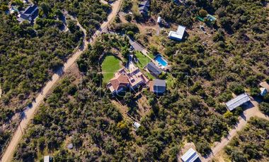 Casa en Venta en condominio la aurora con vista a todo el valle