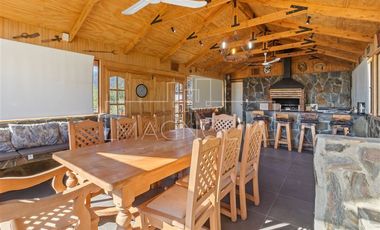 Casa en Venta en condominio la aurora con vista a todo el valle